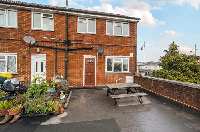 3 Bedroom Flat For Sale In West Street, Fareham, Hampshire, PO16