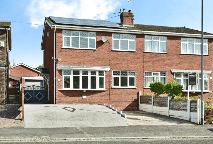 3 Bedroom Semi-Detached House For Sale In St Austell Avenue, Macclesfield, SK10