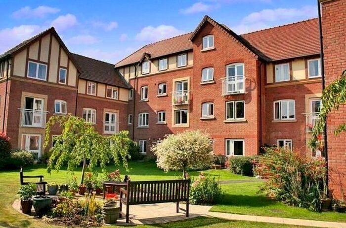 1 Bedroom Flat To Rent In Worcester Road, Malvern, WR14