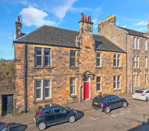 2 Bedroom Apartment To Rent In Ronald Place, Riverside, Stirling, FK8