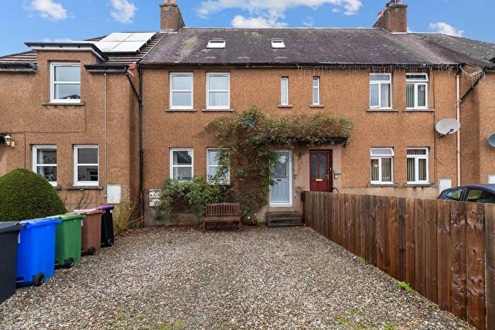 4 Bedroom Terraced House For Sale In Camp Place, Callander, FK17