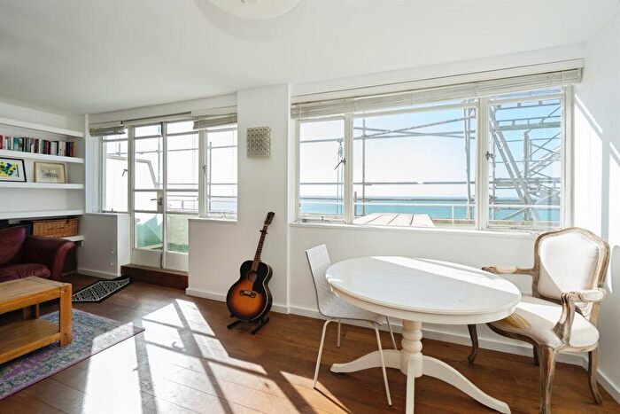 1 Bedroom Apartment For Sale In Kings Road, Brighton, BN1