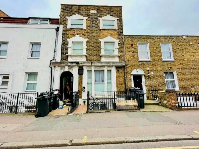 1 Bedroom Flat To Rent In Brooksby's Walk, London, E9