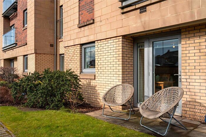 1 Bedroom Flat For Sale In Lyle Court, Barnton Grove, Barnton, Edinburgh, EH4