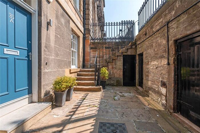 2 Bedroom Flat For Sale In A Manor Place, West End, Edinburgh, EH3