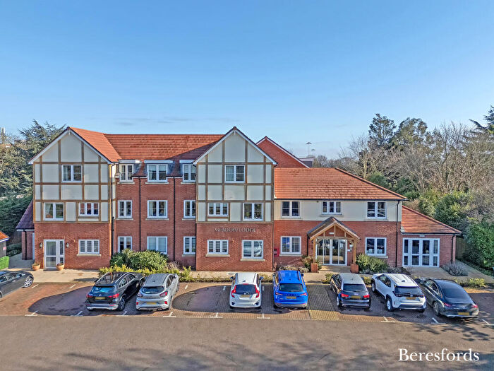 2 Bedroom Apartment For Sale In Laindon Road, Billericay, CM12