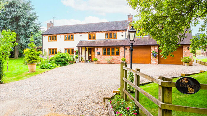 4 Bedroom Detached House For Sale In Green Lane, Holberrow Green, B96