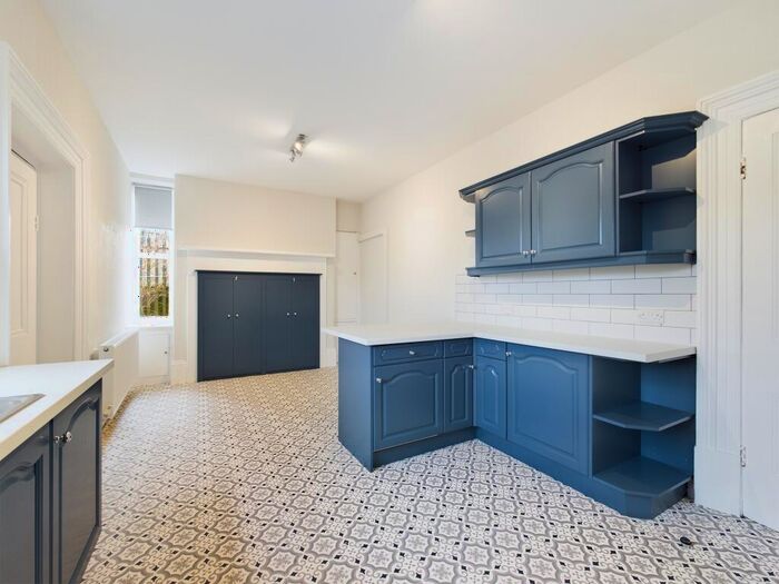 2 Bedroom Flat To Rent In Keighley Road, Skipton, BD23