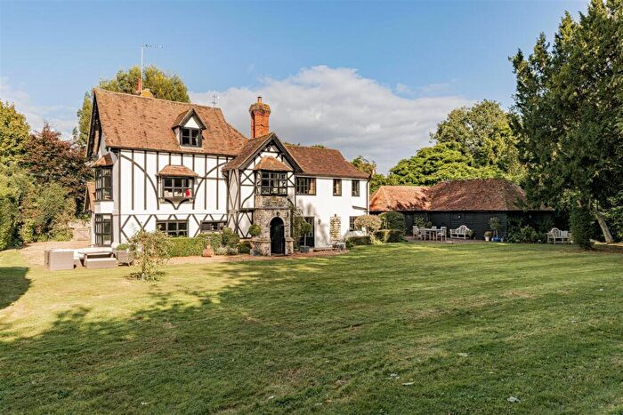 5 Bedroom Detached House For Sale In The Street, Patrixbourne, Canterbury, CT4