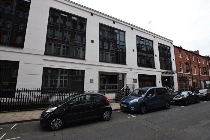 1 Bedroom Apartment To Rent In Britannia House, York Place, Leeds, West Yorkshire, LS1