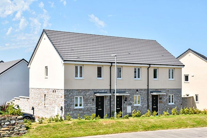 2 Bedroom Property To Rent In Kerdhva Treweythek, Lane, TR8