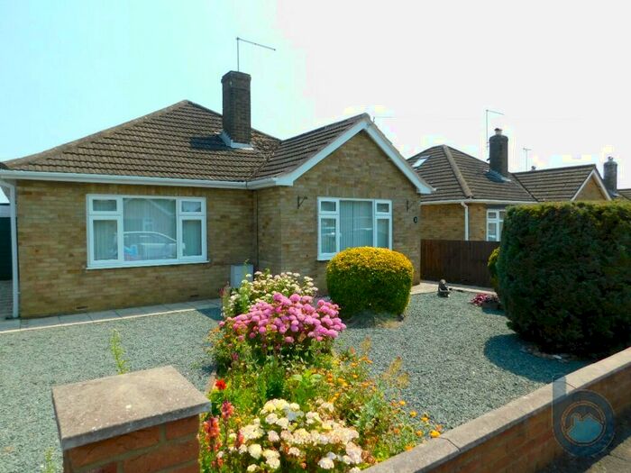 3 Bedroom Bungalow To Rent In Stallebrass Close, Peterborough, Cambridgeshire, PE2