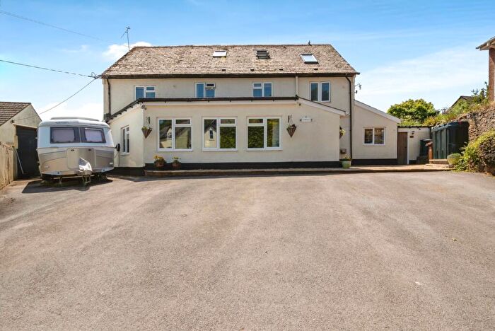 6 Bedroom Detached House For Sale In Westleigh, Tiverton, Devon, EX16
