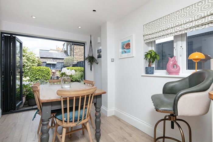 3 Bedroom Terraced House For Sale In Howbury Road, Nunhead, SE15