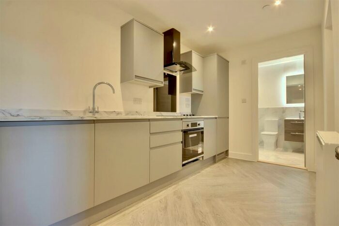 2 Bedroom Flat To Rent In The Old Portsmouth Gaol, Governors Walk, Portsmouth, PO3