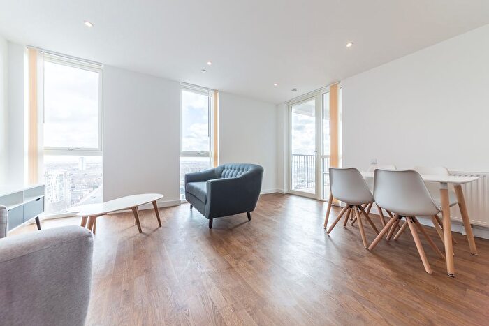 1 Bedroom Flat To Rent In Discovery Tower, Terry Spinks Place, Canning Town, London, E16