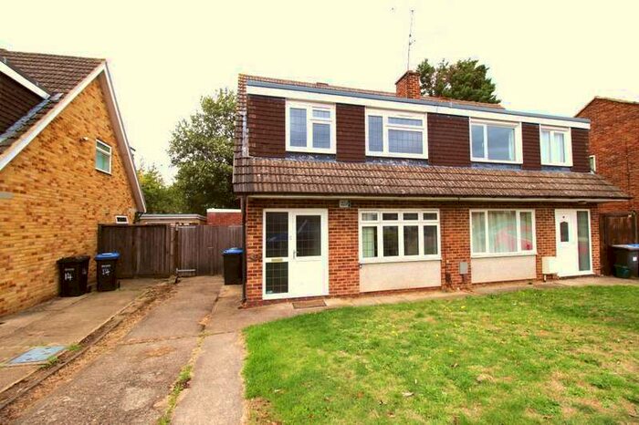 4 Bedroom Semi-Detached House To Rent In Nobles Way, Egham, Surrey, TW20