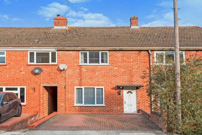 2 Bedroom Terraced House To Rent In Springfield Road, Wantage, OX12