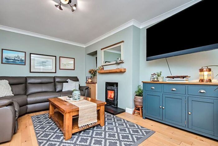 2 Bedroom Semi-Detached House For Sale In Braehead Road, Pittenweem, KY10