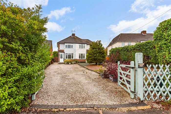 2 Bedroom Semi Detached House For Sale In Carfax Avenue, Tongham, Farnham, GU10