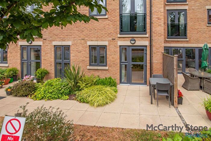 1 Bedroom Apartment For Sale In Beckett Grange, Barnsley, S70