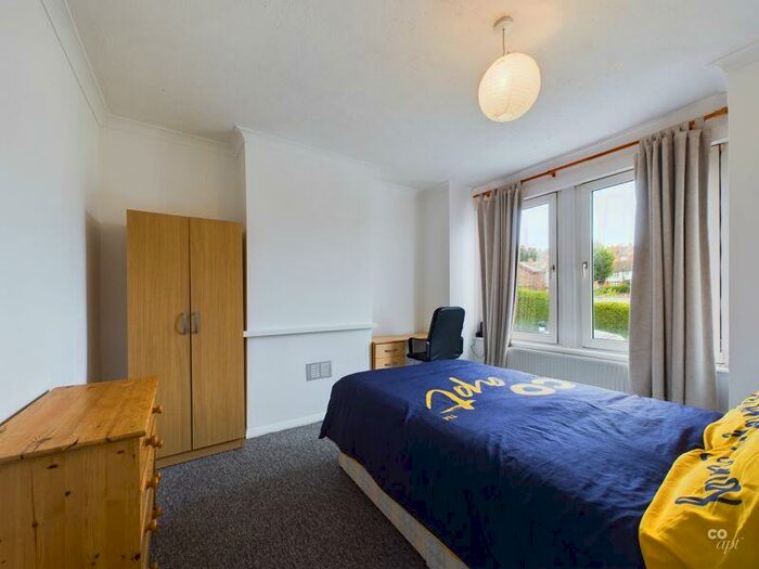 3 Bedroom Terraced House To Rent In Milner Road, Brighton, BN2