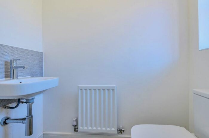 3 Bedroom Semi-Detached House For Sale In The Oaks, Sharnbrook, Bedford, MK44