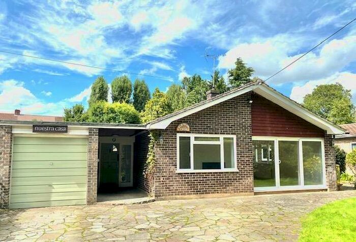 3 Bedroom Detached Bungalow To Rent In Ragged Appleshaw, Andover, SP11