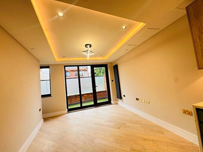 1 Bedroom Flat For Sale In Pix Court, Rye Lane, Peckham, SE15