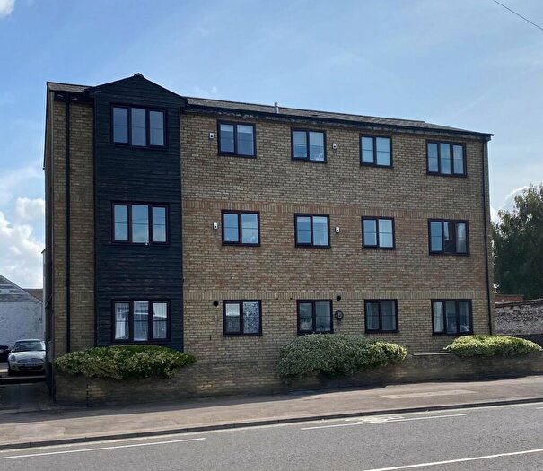1 Bedroom Apartment To Rent In Rivermill Court, Royston, SG8