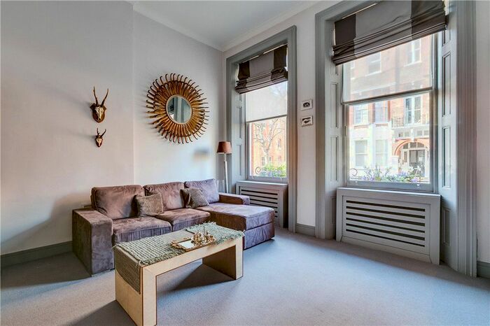1 Bedroom Flat To Rent In Nevern Square, Earls Court, London, SW5