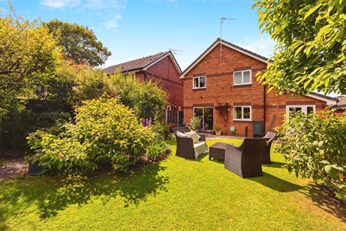 4 Bedroom Detached House For Sale In Granary Way, Sale, Greater Manchester, M33