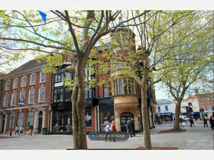 2 Bedroom Flat To Rent In New Sarum House, Salisbury, SP1