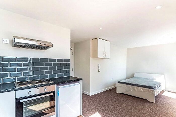 1 Bedroom Flat To Rent In Park Street, Wellington, Telford, Shropshire, TF1