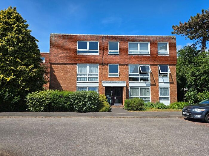 3 Bedroom Flat For Sale In Kyoto Court, Bognor Regis, West Sussex, PO21