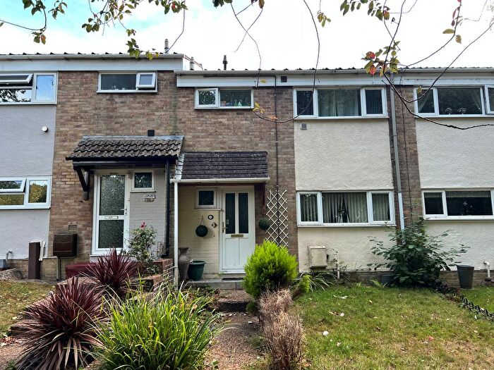3 Bedroom Property To Rent In Seaford Road, Crawley, RH11