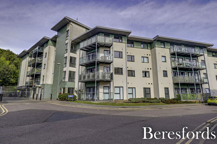 1 Bedroom Apartment For Sale In Rollason Way, Brentwood, CM14