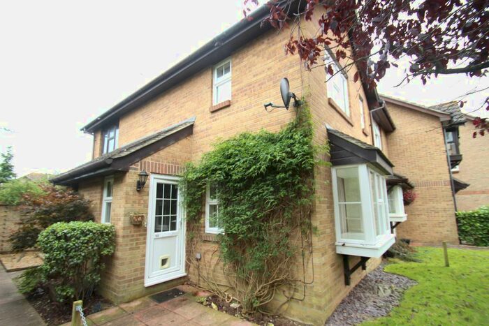 1 Bedroom End Of Terrace House To Rent In Kendal Close, Littlehampton, BN17