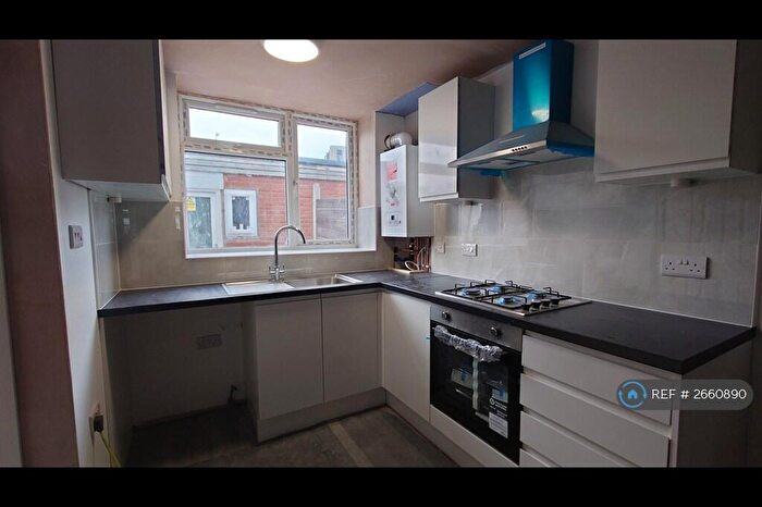 1 Bedroom Flat To Rent In Swindon Close, Ilford, IG3