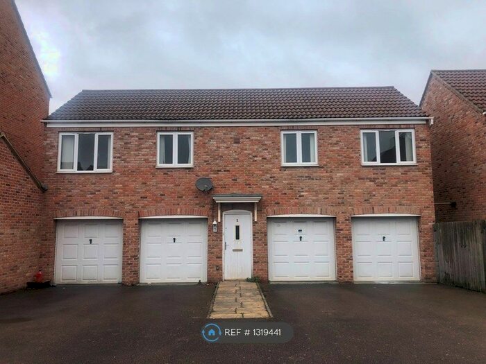 2 Bedroom Flat To Rent In Jeffrey Drive, Sapley, Huntingdon, PE28