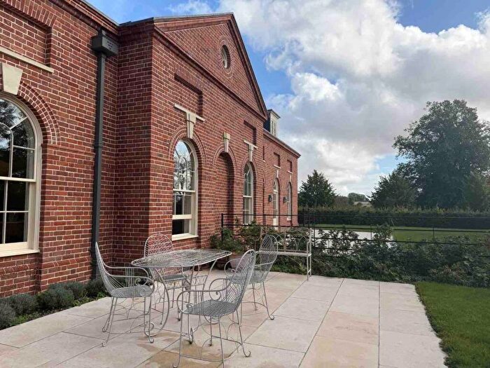 3 Bedroom Country House To Rent In Chettle, DT11