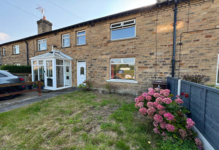 3 Bedroom Terraced House For Sale In Valley View, Harden, Bingley, West Yorkshire, BD16