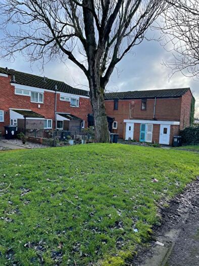 1 Bedroom Flat For Sale In Tudors Close, Birmingham, B10