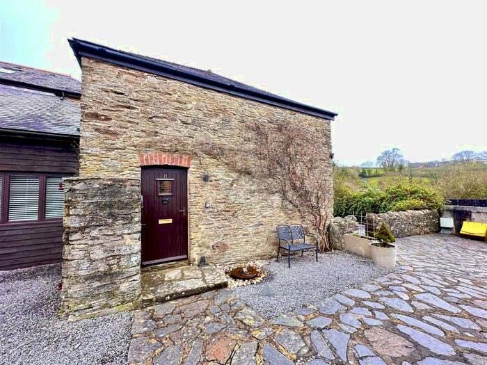 2 Bedroom Barn Conversion For Sale In Combe Farm Barns, Aveton Gifford, Kingsbridge, TQ7