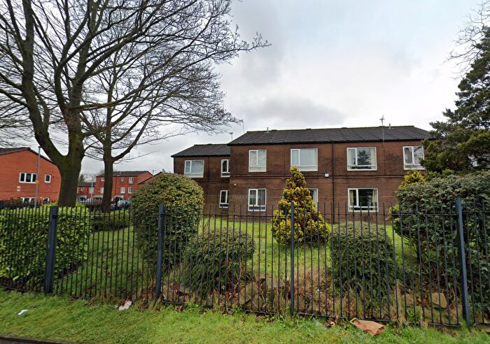 1 Bedroom Maisonette To Rent In Iveagh Court, Rochdale, OL16