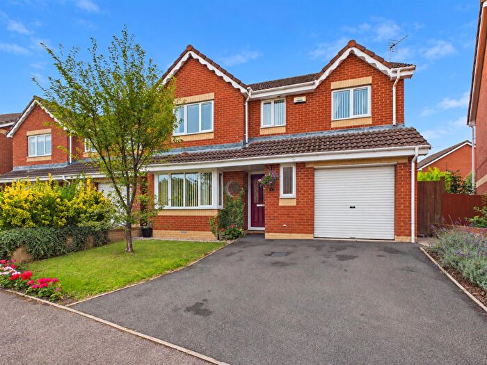 4 Bedroom Detached House For Sale In Windmill Field, Abbeymead, Gloucester, GL4