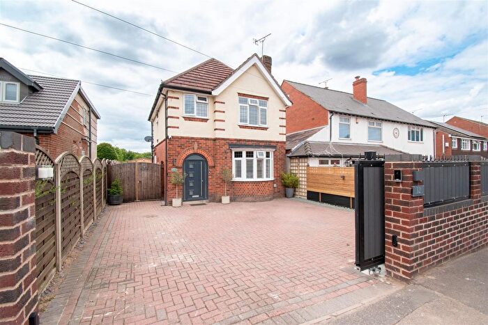 3 Bedroom Detached House For Sale In Codnor Denby Lane, Codnor, DE5