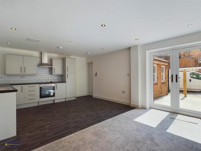 2 Bedroom Flat To Rent In Wright Street, Hull, HU2