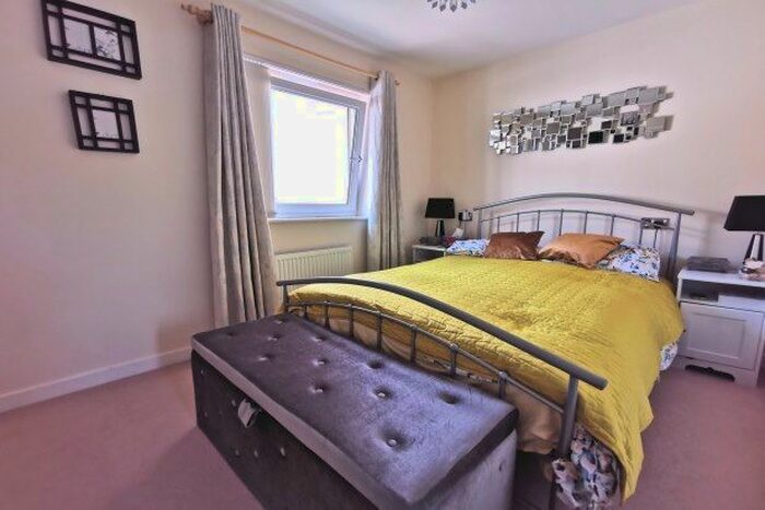 3 Bedroom Terraced House To Rent In Ffordd Donaldson, Swansea SA1