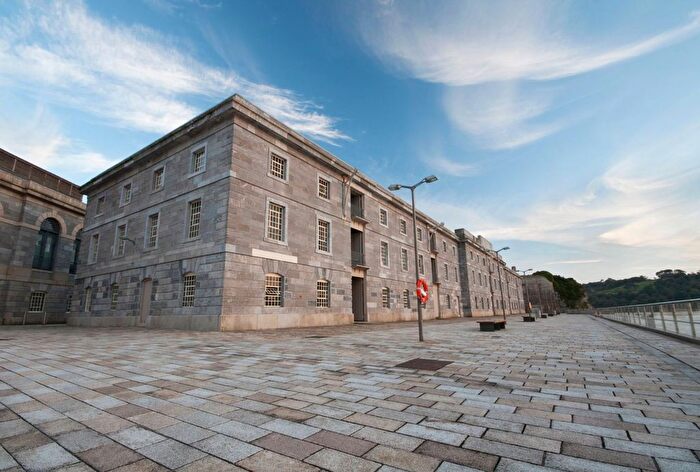 1 Bedroom Flat To Rent In Royal William Yard, Clarence, PL1